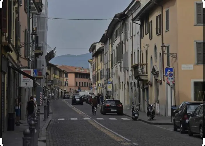 Un Piccolo Rifugio Nel Borgo